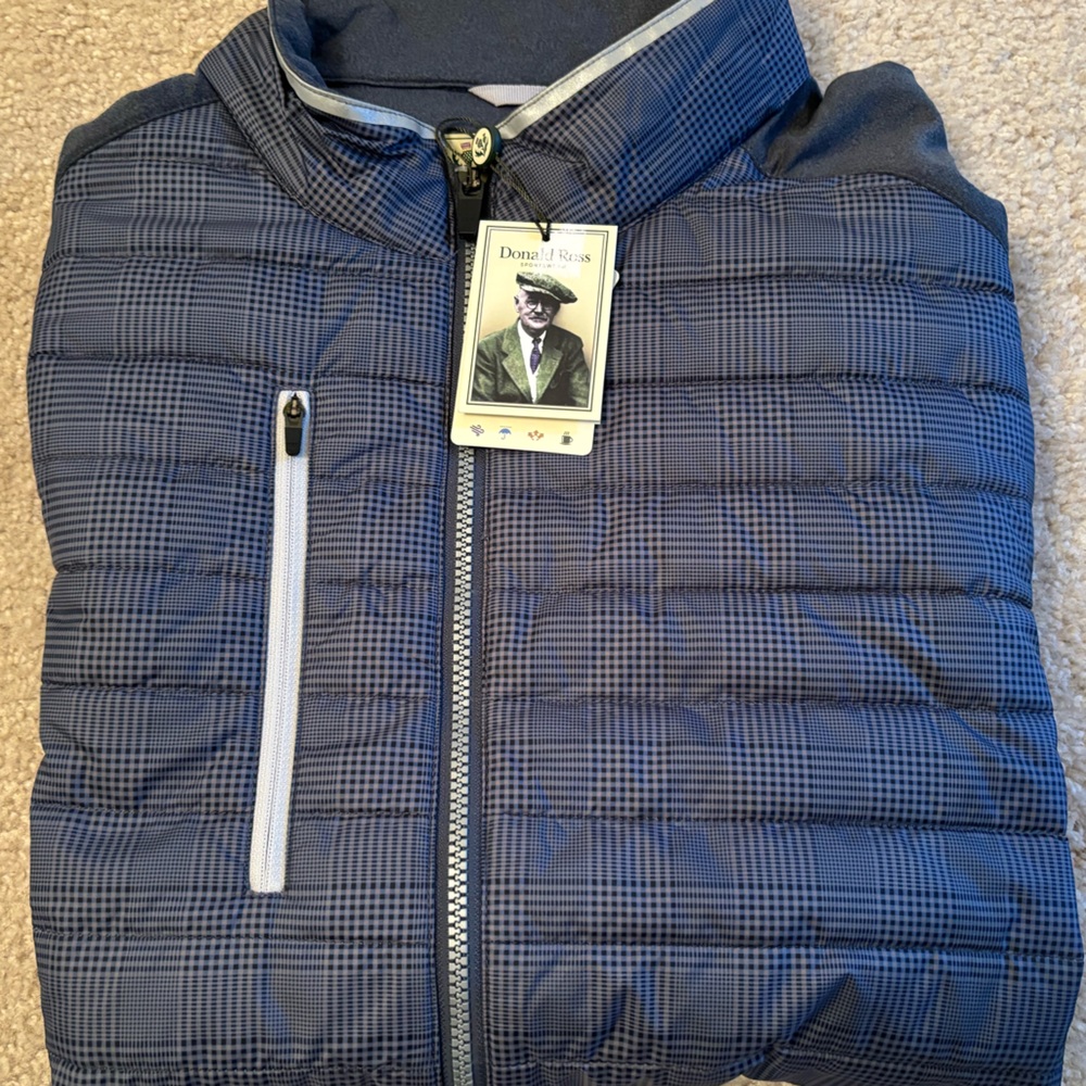 NWT Donald Ross Hybrid Jacket Coat XL w/ tonal club logo on sleeve